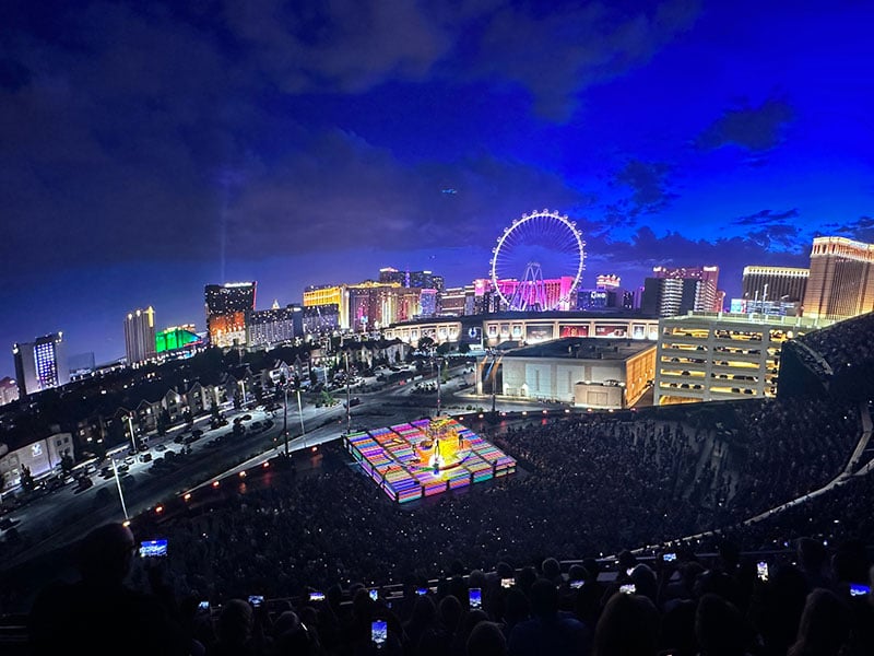 ラスベガスを象徴するMSGスフィアを探検 - 最大のLEDボール！ - UNIT LED